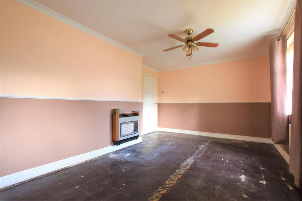 7 Dickens Road, Trench, Telford, Shropshire 2 bed semidetached house