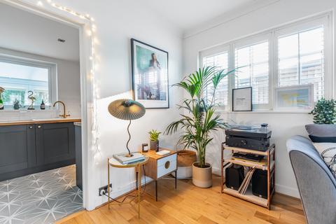 59 Dickson Road, London, SE9 6RE