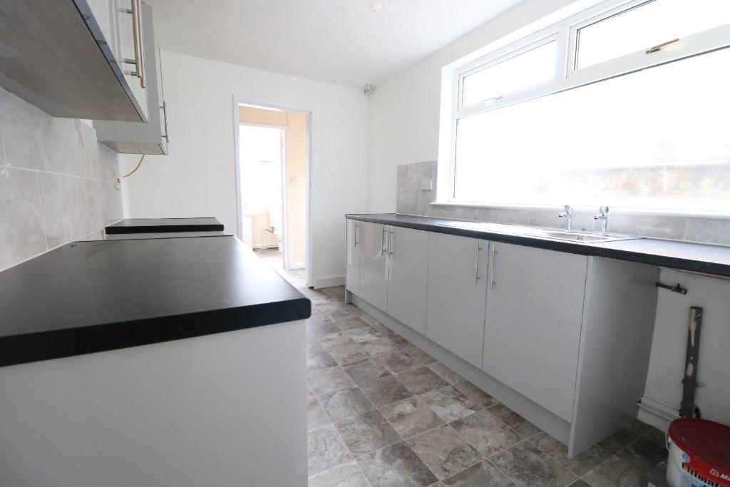 Willingham Street, Grimsby, DN32 3 bed terraced house £525 pcm (£121 pw)