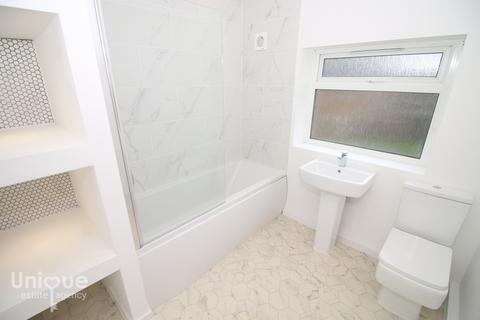 3 Carr Head Lane, Poulton-le-fylde, FY6 8JA