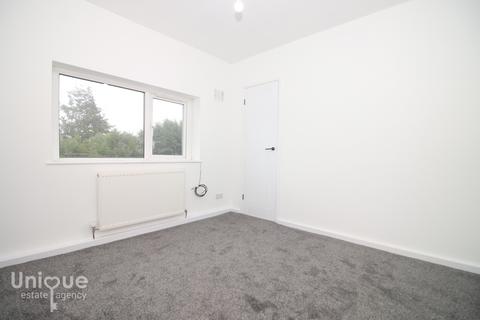 3 Carr Head Lane, Poulton-le-fylde, FY6 8JA