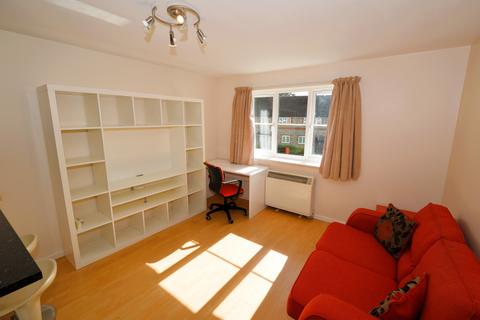 undefined, Laird Court, Bagshot