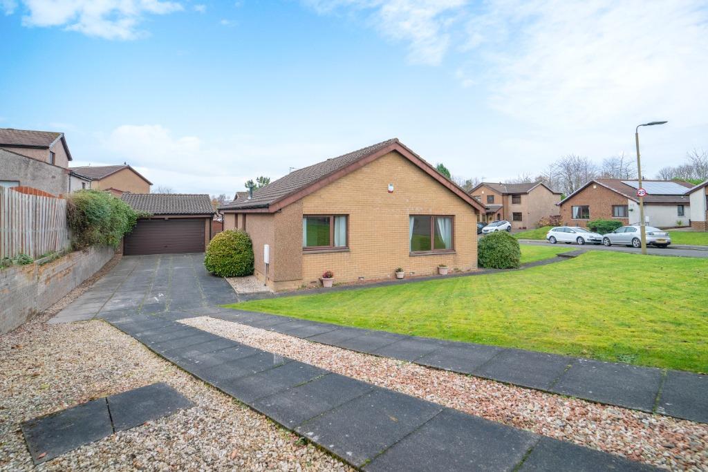 Ochilmount, Bannockburn, Stirling... 3 bed detached bungalow £210,000