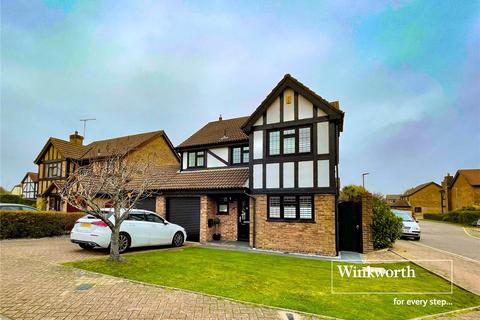 4 bedroom detached house for sale, Walsingham Dene, Bournemouth, BH7