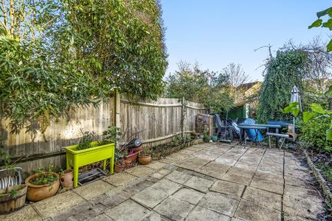 22 Hill Road, Mitcham, CR4 2HQ
