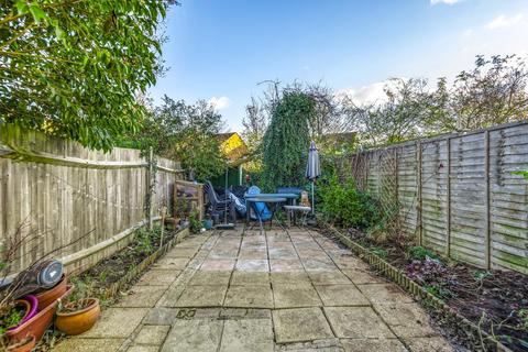 22 Hill Road, Mitcham, CR4 2HQ