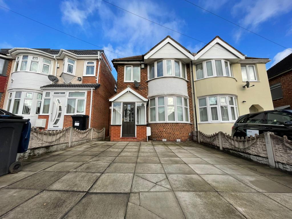 Glenpark Road, Birmingham B8 3 bed semidetached house to rent £1,000