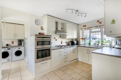 4 bedroom detached house to rent - Harlands Grove Orpington BR6