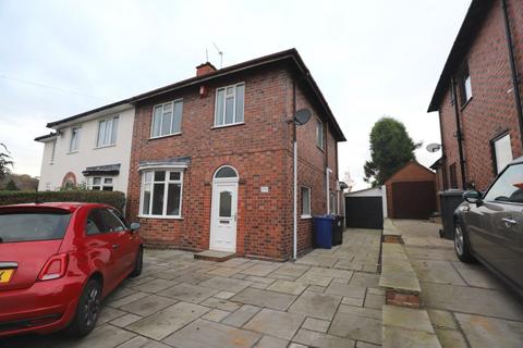 3 bedroom semi-detached house to rent, The Avenue, Newcastle-under-Lyme, ST4