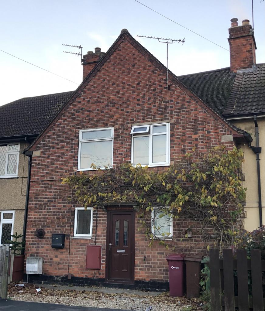 Redbourne Way, Scunthorpe 3 bed terraced house £125,950