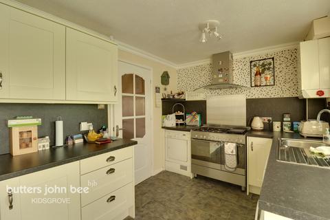 3 bedroom semi-detached house for sale - Derwent Crescent, Stoke-On-Trent