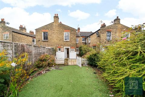 4 bedroom terraced house to rent, Philip Lane, Tottenham, London, N15