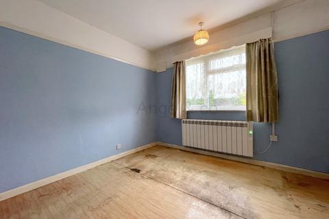 7 Carlton Cross, Carlton Colville, Lowestoft, NR33 8JN