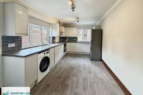 4 bedroom semi-detached house to rent - Widok 3