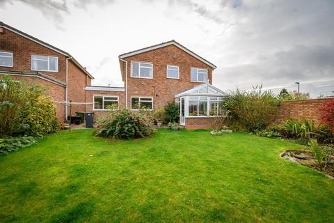 38 Barcheston Road, Knowle, Solihull, B93 9JS