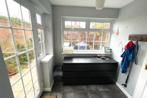 6 Bradley Road, Grimsby, DN33 1QW
