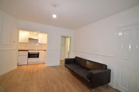 1 bedroom ground floor flat to rent, Shooters Hill Road, Shooters Hill, London