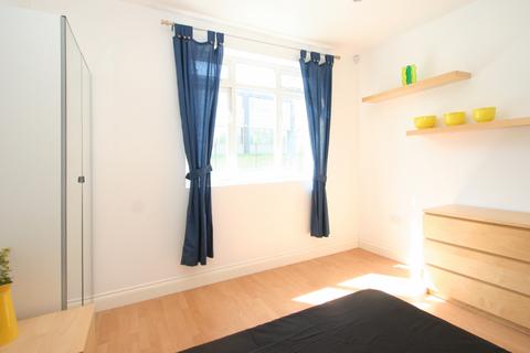 undefined, Grove Street, London SE8