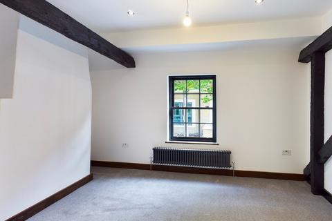 1 bedroom terraced house to rent, Guildford Street, Chertsey, Surrey, KT16