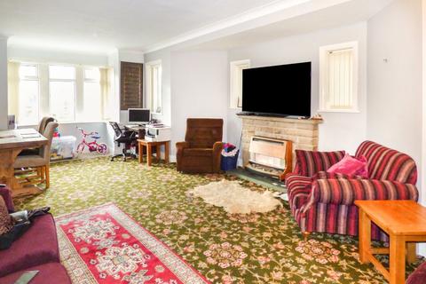 64 Bingley Road, Bradford, BD9 6HH