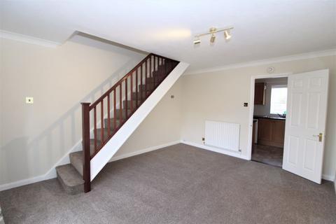 2 bedroom terraced house to rent, St. Marys Road, Tonbridge