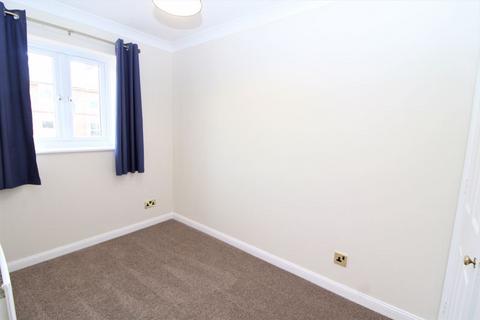 2 bedroom terraced house to rent, St. Marys Road, Tonbridge