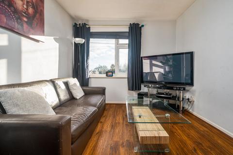 1 bedroom flat for sale - Adwalton Close, Drighlington, Bradford