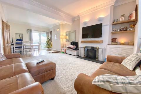 48 Acland Road, Bridgend, CF31 1TF
