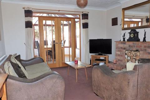 26 Dakyn Road, Leicester, LE5 2ED