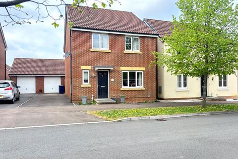 4 bedroom detached house for sale, Spinners Road, Brockworth, Gloucester