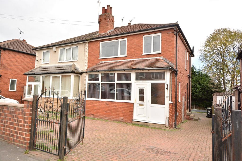 Hetton Road, Roundhay, Leeds 3 bed semidetached house £210,000