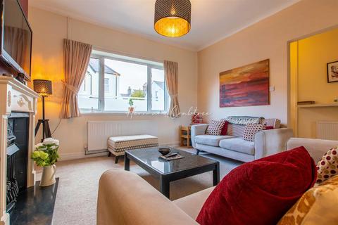 14 Beda Road, Cardiff, CF5 1LW
