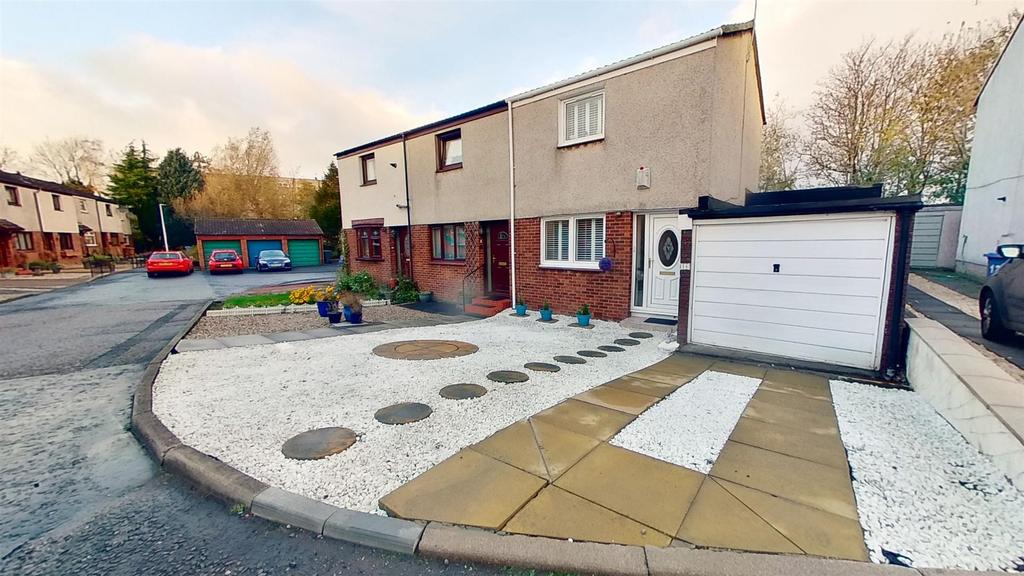 Alexander Park, Broxburn 2 bed end of terrace house £165,000
