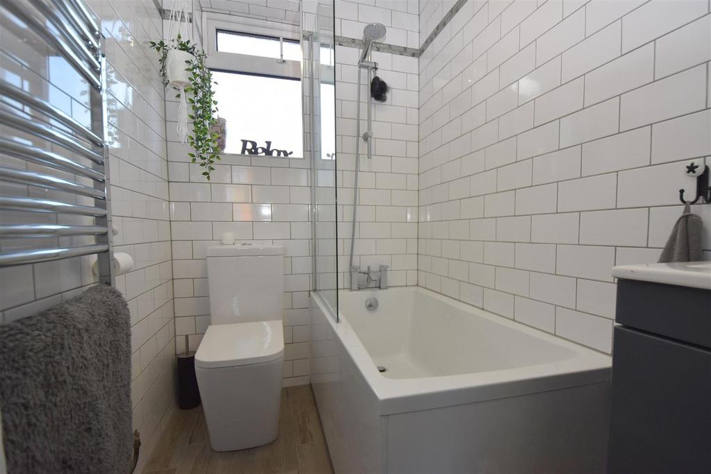 Bath1.JPG