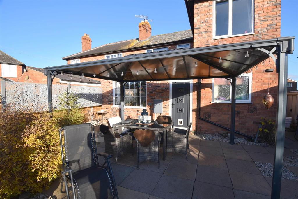 Patio3.JPG