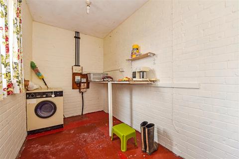 1 Marshall Close, Barnham, Bognor Regis, PO22 0DQ