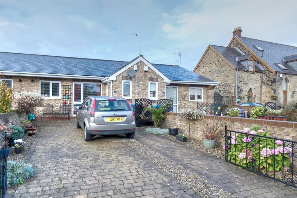 Charles Street, Pegswood, Morpeth 2 bed semidetached bungalow for sale