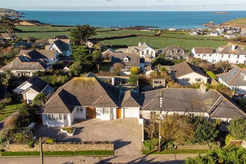 Jackdaws Dobbin Lane, Trevone, Padstow, PL28 8QP