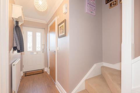18 Willow Close, Banstead, SM7 1BN