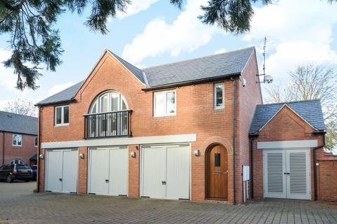 2 bedroom coach house for sale - Shipston Road, Stratford-Upon-Avon