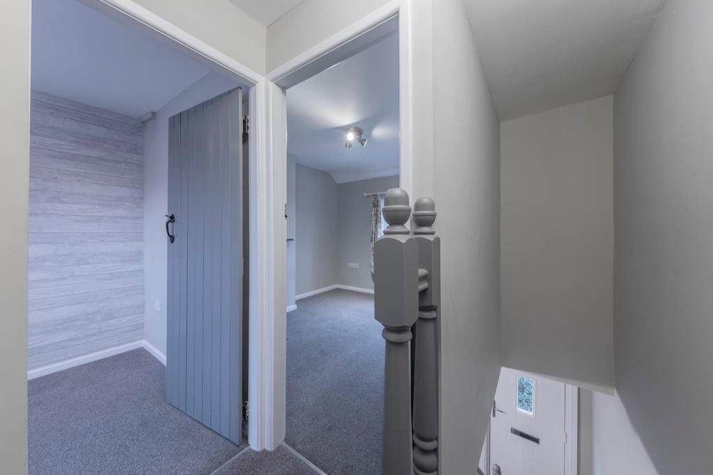 Redhill Cottages.jpg