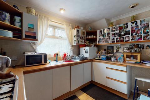 8 Crown Gardens, Canterbury, CT2 8LQ