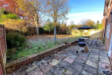 4 Copperbeech Close, Manchester, M22 4WP