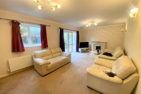 4 Copperbeech Close, Manchester, M22 4WP