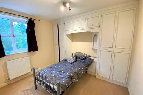 4 Copperbeech Close, Manchester, M22 4WP
