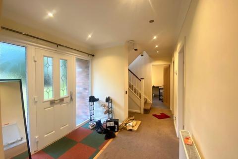 4 Copperbeech Close, Manchester, M22 4WP
