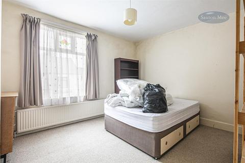 11 Brandreth Road, Sheffield, S6 3JU
