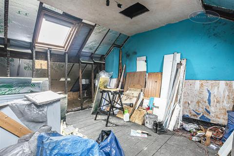 11 Brandreth Road, Sheffield, S6 3JU