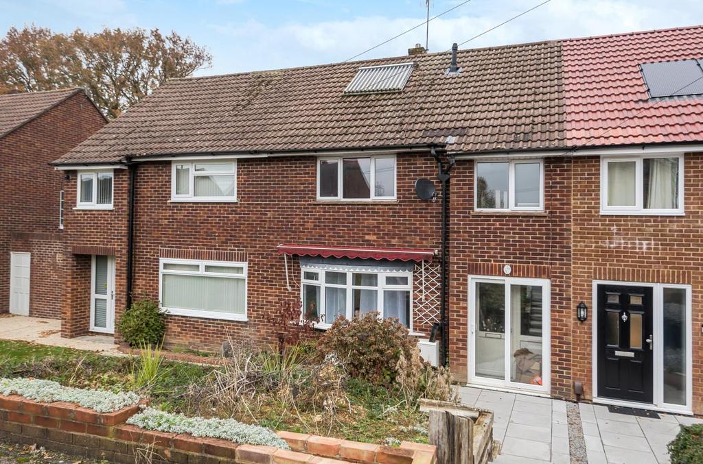 Westfield Road, Chandlers Ford 3 bed terraced house £320,000