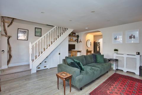 29 Bournemouth Road, Folkestone, CT19 5BA